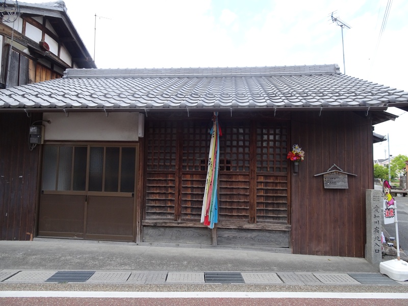 TOO001