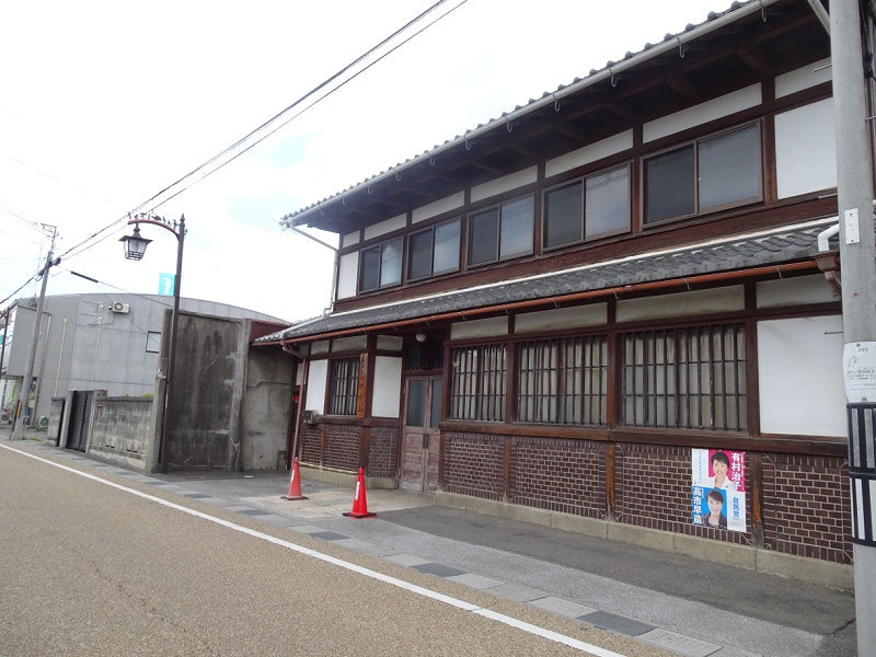 TOO001