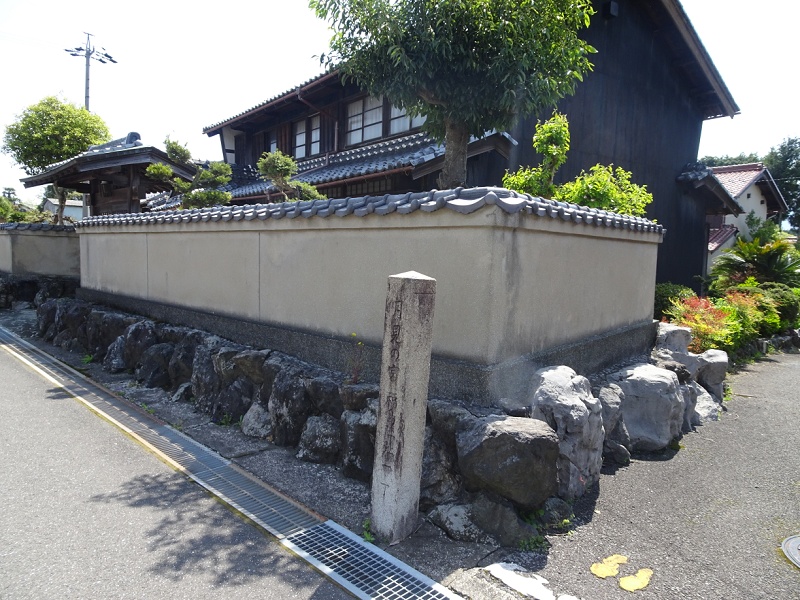 TOO001