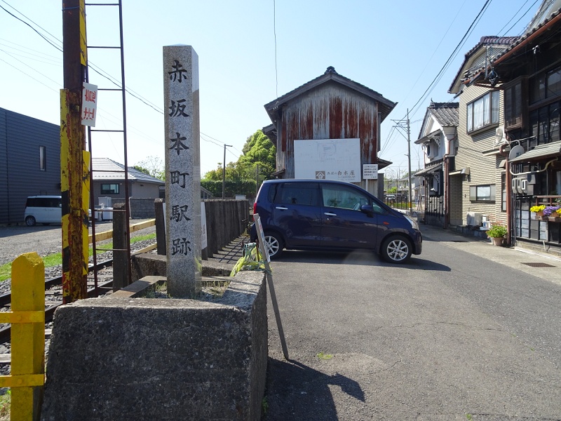 TOO001