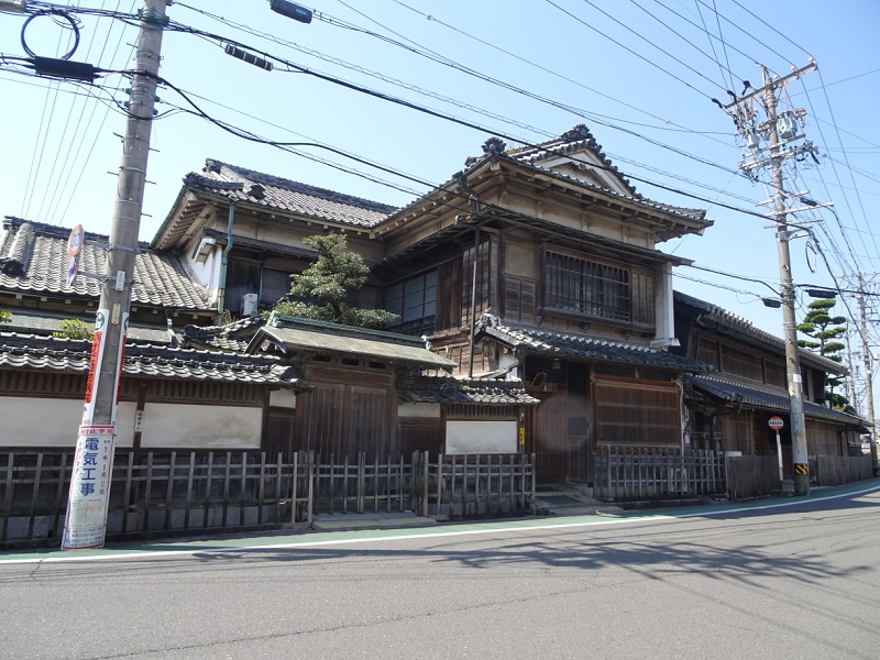 TOO001