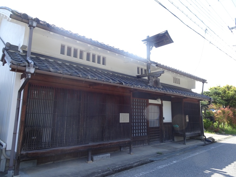 TOO001