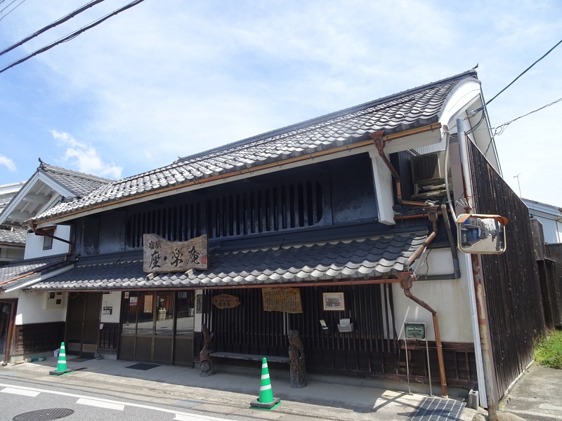 TOO001